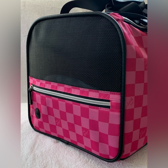 SALE - Betsey Johnson Pink Checks Pet Carrier for Small Pets - Picture 4 of 11